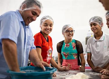 Give a child a lesson in baking